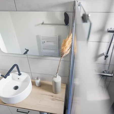 Moissan Taillefer 民宿 *